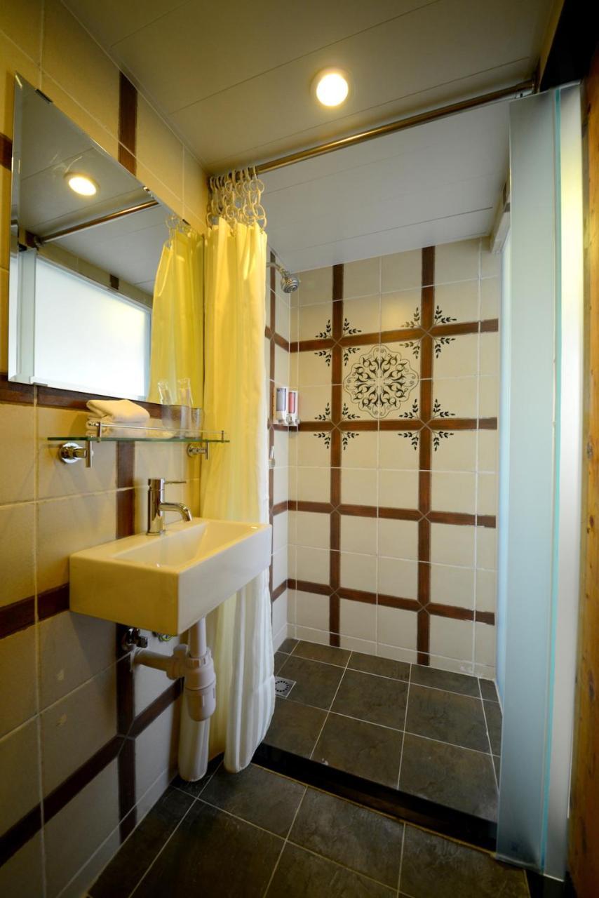 B & B Cheung Chau Hongkong Eksteriør billede